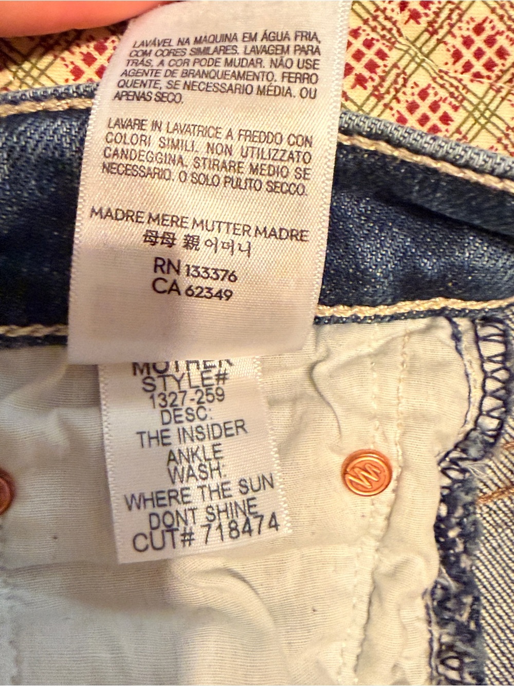 Mother Denim - The Insider Ankle- color: Where the sun don’t shine. Size 26 - Picture 4 of 5